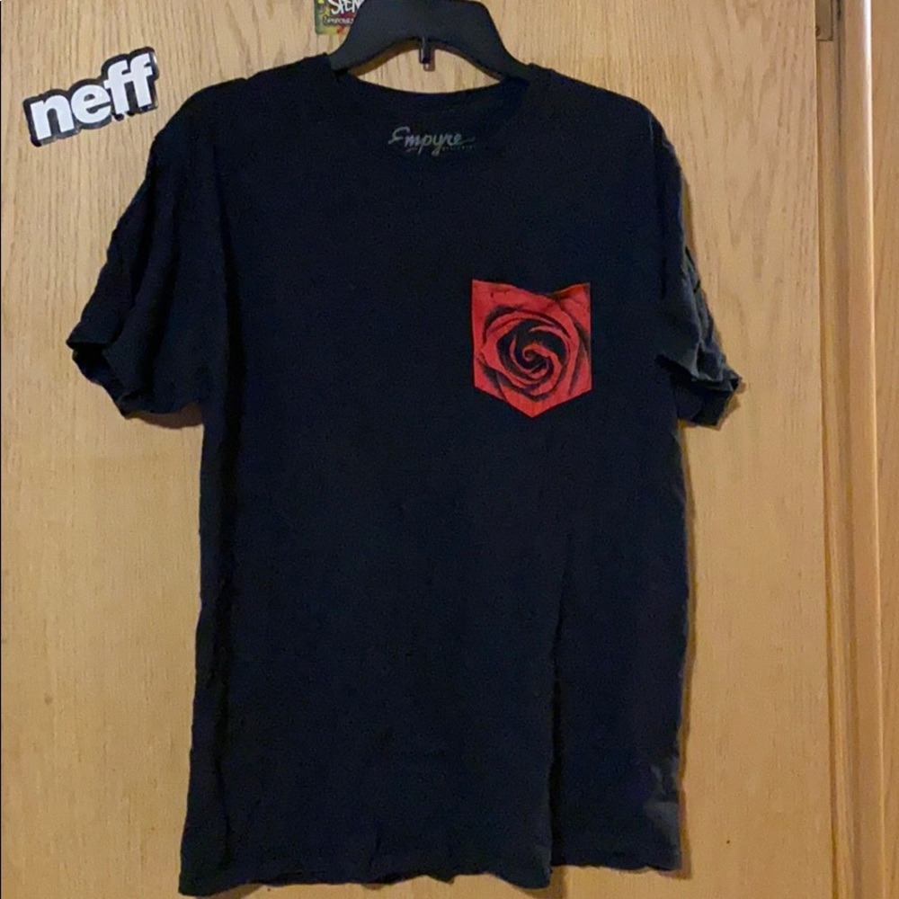Rose Pocket Tshirt